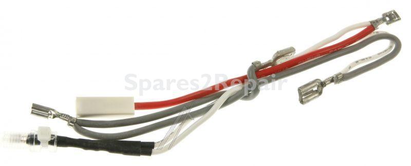 Mains Power Lead - 5013211581 3x1 H05vvf F13a L1150 Black (uk) En5 [Delonghi]